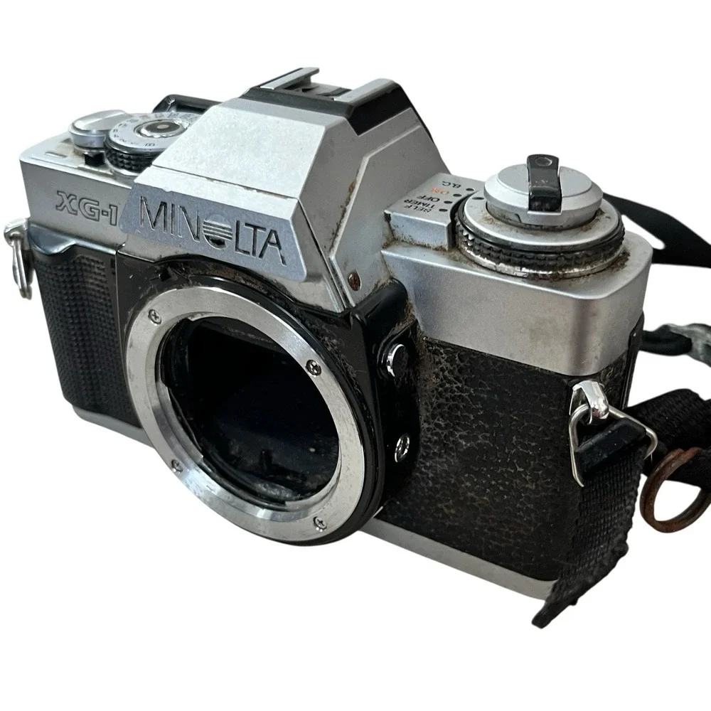 Minolta XG-1 35mm SLR Film Camera Body Only Untested Parts Repair Vintage